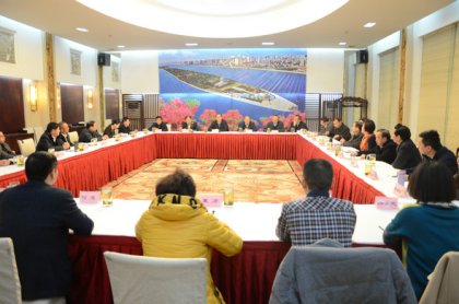 省委台办组织2017年第六次办务会 理论学习中心组（扩大）学习