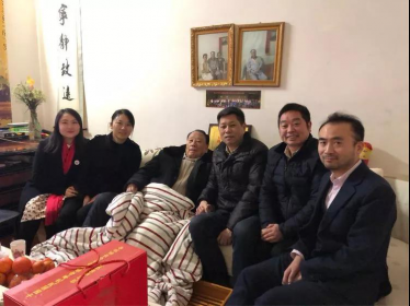 民革开福二支部慰问抗战老兵和支部老党员