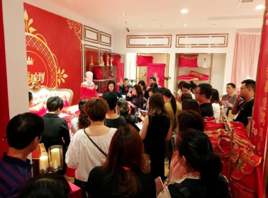 台资企业富丽真金举办三十周年庆典暨“正青春”2018秋冬订货会