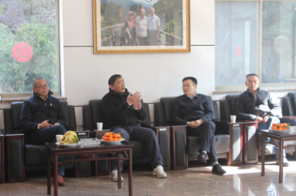 张家界市委常委、市委秘书长单铸飞赴台资企业走访慰问
