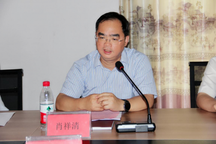 省委台办主任肖祥清到安仁县坪上村调研指导乡村振兴工作