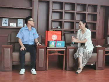 永州市江华县开展台企台胞中秋慰问活动