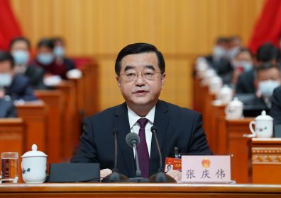 湖南省十三届人大五次会议开幕 张庆伟主持 毛伟明作政府工作报告