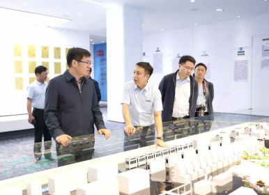 石门县委书记邓碧波走访调研台企
