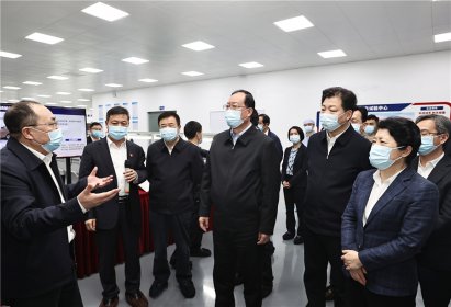 毛伟明在长沙调研航空航天装备产业发展