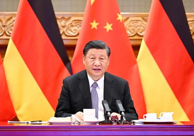 <b>习近平同德国总理朔尔茨举行视频会晤</b>