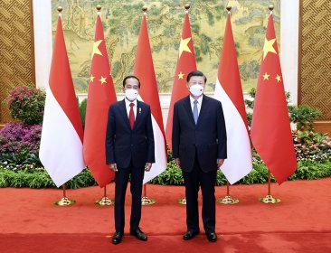<b>习近平同印度尼西亚总统佐科会谈</b>