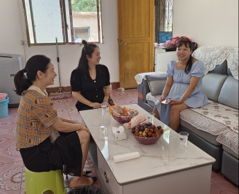 江华县委台办中秋慰问台企台胞台属