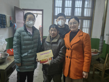 益阳市委台办到桃江县开展走访慰问