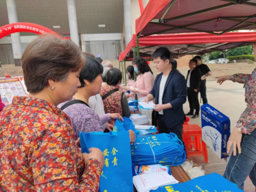 新田县委台办开展全民国家安全教育日宣传活动