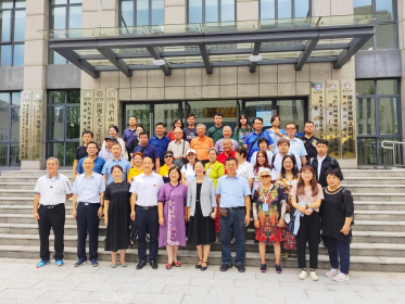 台东县湖南同乡会参访长沙学院马栏山新媒体学院
