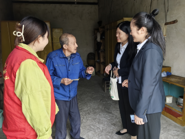 石门县台办开展中秋走访慰问活动