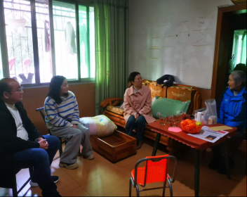 浏阳市委台办走访慰问困难台属