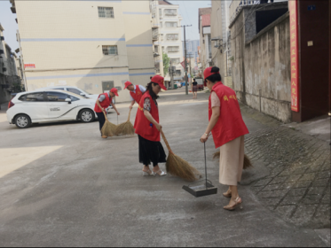 临澧县开展进社区志愿服务活动
