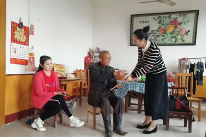 石门县台办积极关爱陆配家庭