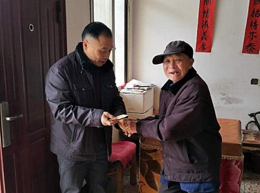 涟源市台办开展2019年春节慰问走访活动