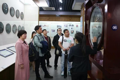 走进开福 感受非遗文化独特魅力 ——台湾TVBS电视台入湘深度专访沙坪湘绣