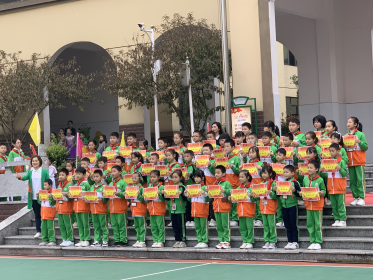 宁乡市楚沩社区举办“两岸一家亲” 小学生手抄报比赛活动
