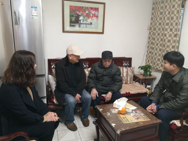 长沙市台办春节前走访慰问台商台胞(综合)