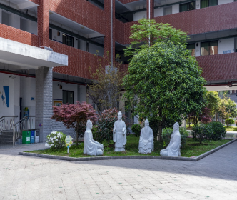 仰天湖金峰小学涉台教育融入“孝”文化